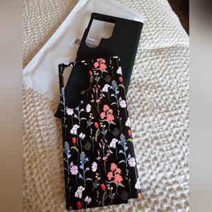 S23 Ultra Casely Secret Garden Mixed Floral